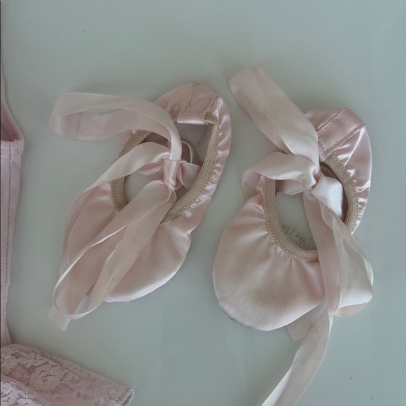 Pink Lace Ballet Dress with shoes - Picture 3 of 9